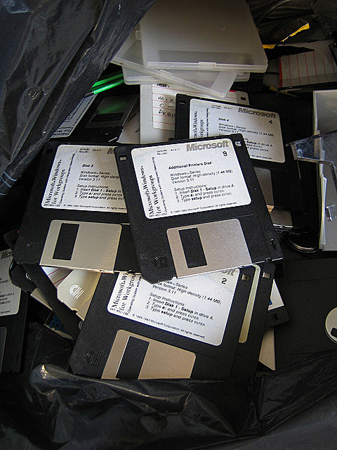 Floppy Be Gone by psd
