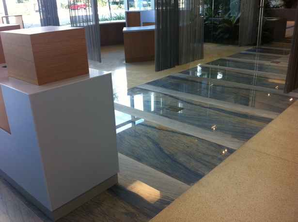 Flooring material transition 