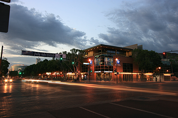 the project occupies and enlivens Mill Avenue, Tempe's main street