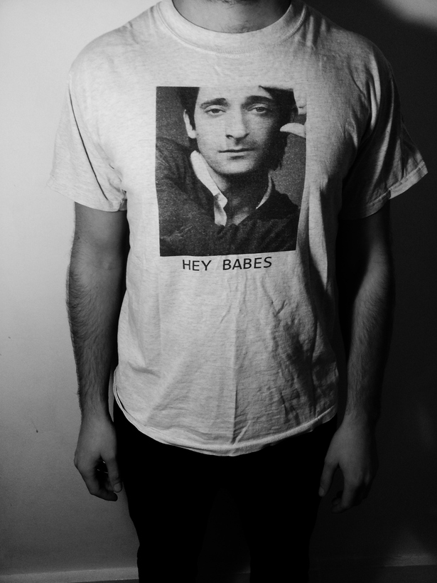 Adrian Brody - Hey Babes T-shirt
