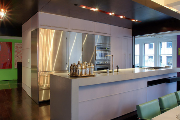 Flexi Loft Kitchen Island. Photos: Eric Laignel; T. G. Olcott