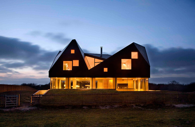 The Dune House by Jarmund Vigsnaes Architects & Mole Architects (Photo: Chris Wright)