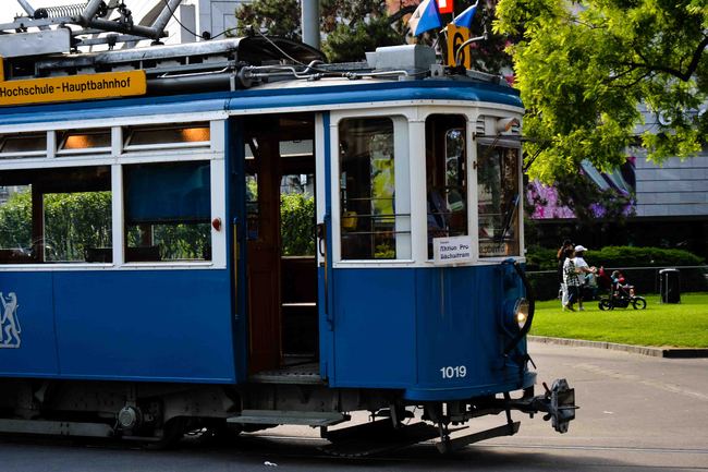 Tram 