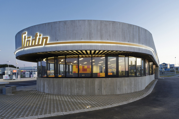 Stöðin via KRADS