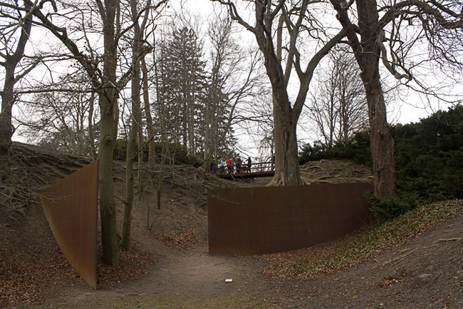 Richard Serra's 