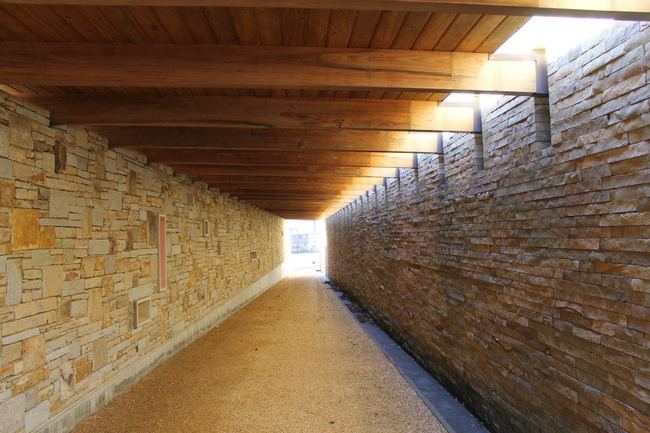 The tunnel descending into the main memorial plaza