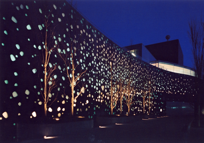 Matsumoto Performing Arts Centre, 2000—2004, Matsumoto-shi, Nagano, Japan Photo by Hiroshi Ueda