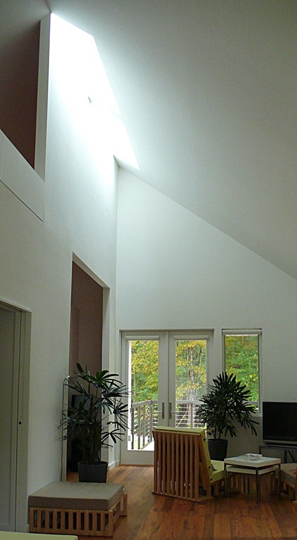 High ceiling and view to the backyard