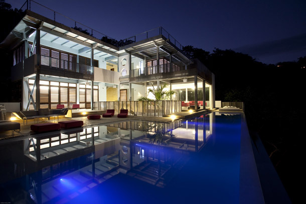 Casa Torcida in Costa Rica by SPG Architects