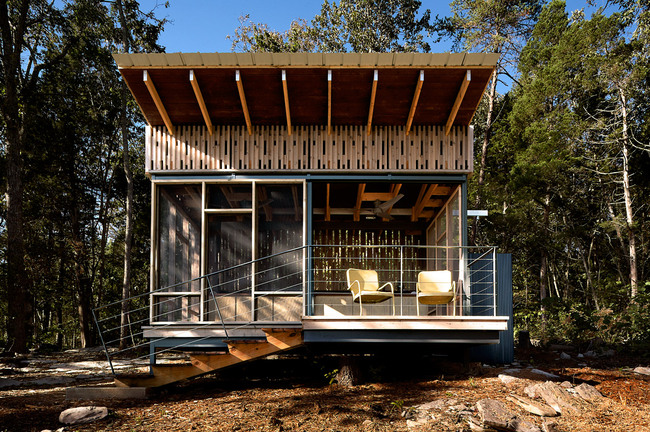 Cape Russell Retreat; Sharps Chapel, TN by Sanders Pace Architecture (Photo: Jeffrey Jacobs Photography)