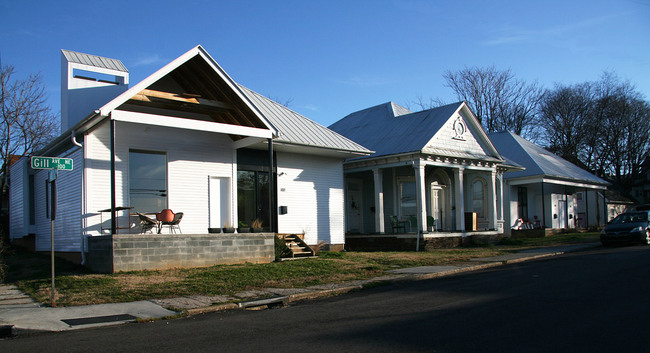 The Ghost Houses; Knoxville, TN by curb (Photo: Robert Batey Photography)