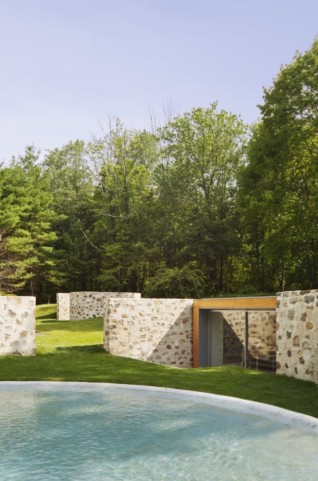 http://awesomearchitecture.net/country-estate-in-new-canaan-connecticut-by-roger-ferris-partners/