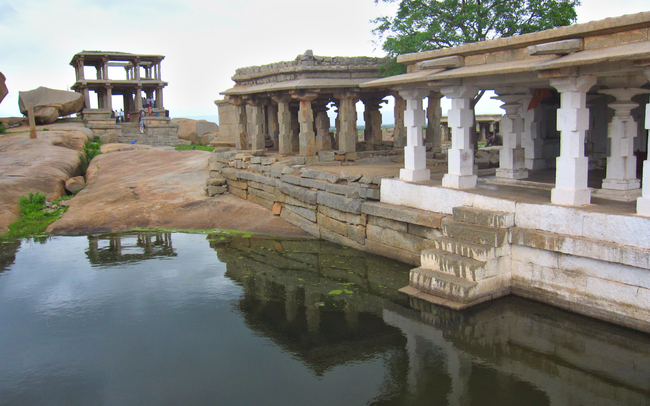 The temples atop Hemakuta Hill