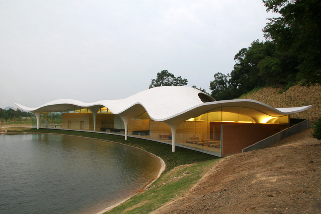 Meiso no Mori Municipal Funeral Hall, 2004—2006, Kakamigahara-shi, Gifu, Japan 