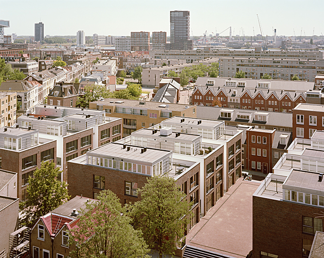 a nice fit in the urban fabric (photo: Ruben Dario Kleimeer)