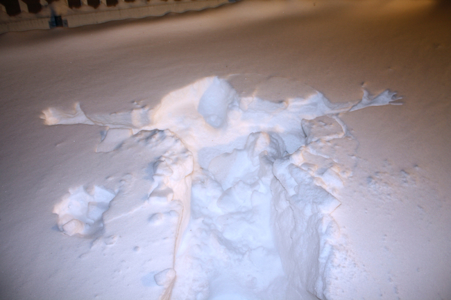 SNOW DIVING after sauna!!!!!!