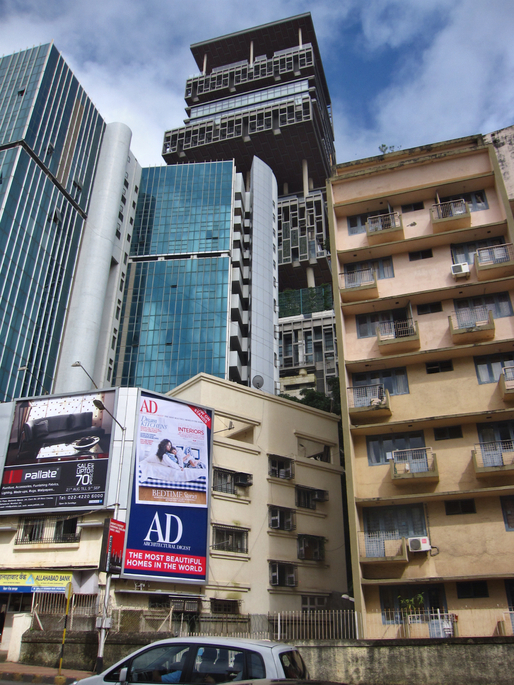 Antilla (ft Proper ad placement by Architectural Digest) via amlocke.