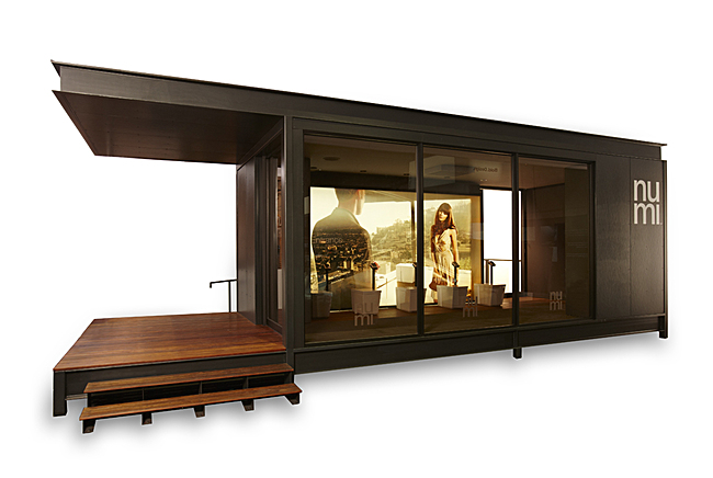 Architects Marmol Radziner Prefab created a pop-up showroom to debut Kohler numi at tradeshows. Pictured is an exterior shot.