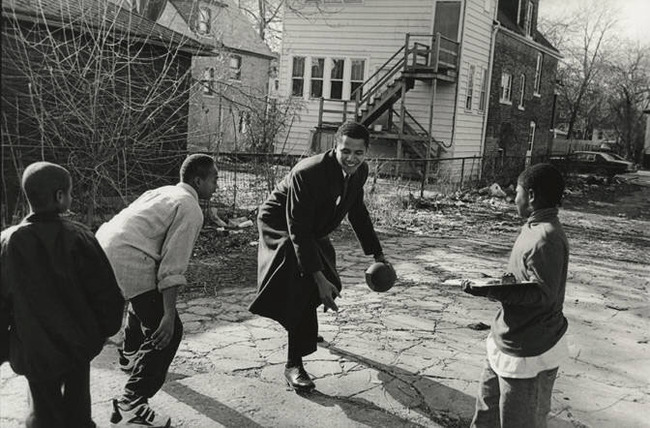 Obama in Chicago, 1995, photo by Marc PoKempner