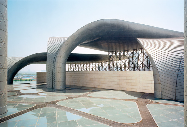 The wings as seen from above the main entrance foyer. The top side of the wings is covered with a zink roofing. (Photo: Jussi Tiainen)