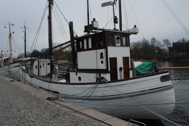 House boat