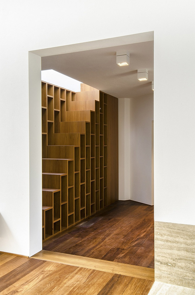 House in a pinewood in Marina di Castagneto Carducci, Italy by sundaymorning and Massimo Fiorido Associati