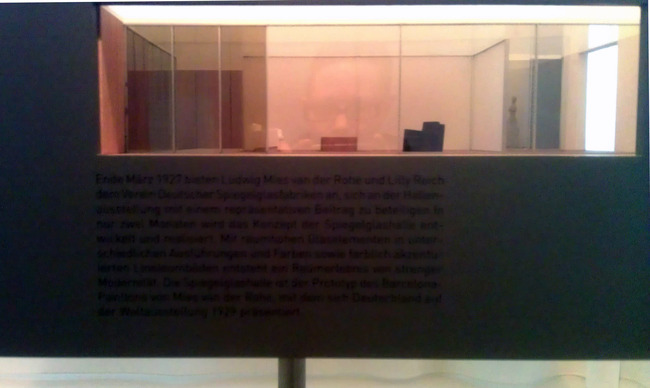 Mies and Reich - Glass Hall in Stuttgart