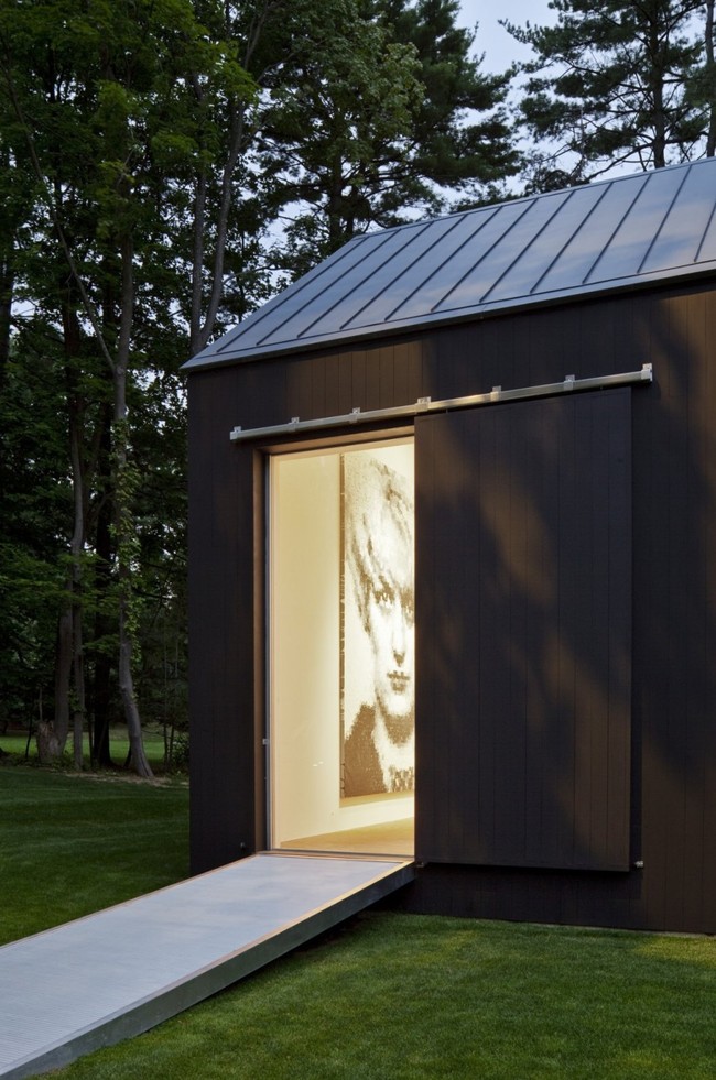 http://awesomearchitecture.net/country-estate-in-new-canaan-connecticut-by-roger-ferris-partners/