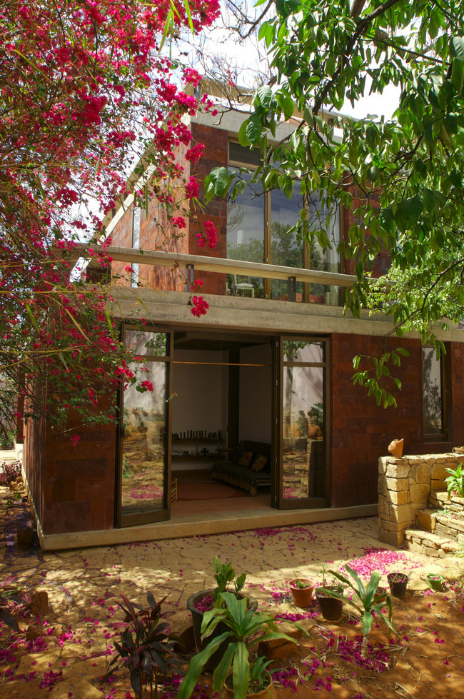 Casa Estudio in Mexico City by Taller de Arquitectura