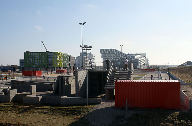 Neighborhood of Bjarke Ingalls (BIG) 8 House