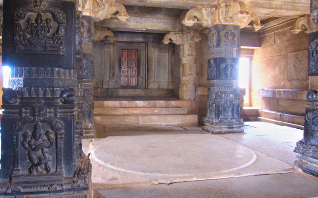Pillared dance hall