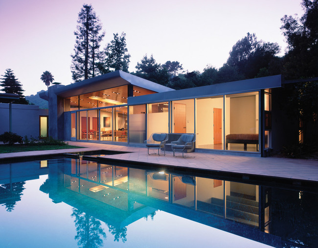 Benedict Canyon Residence in Los Angeles, CA by Griffin Enright Architects (Photo: Benny Chan, Fotoworks)