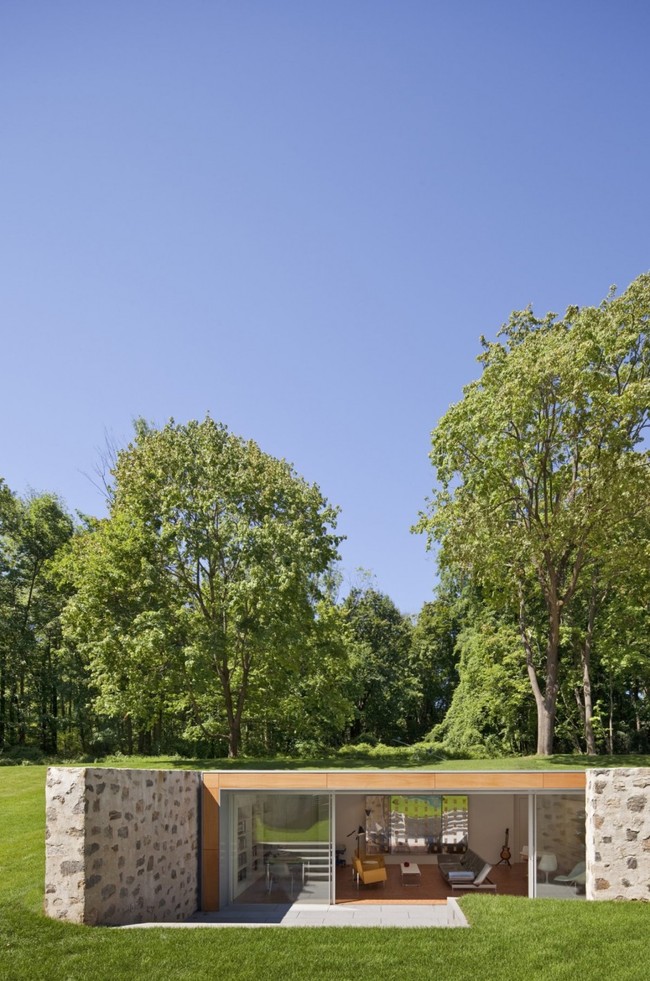 http://awesomearchitecture.net/country-estate-in-new-canaan-connecticut-by-roger-ferris-partners/