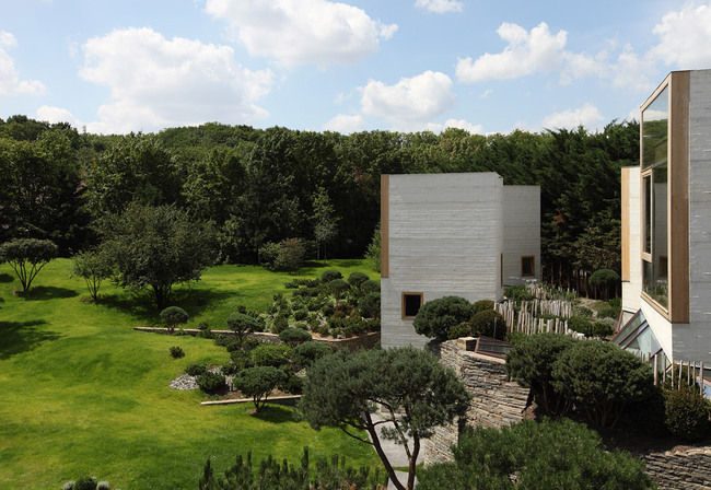 Maison L by Christian Pottgiesser - architecturespossibles (Photo: George Dupin)